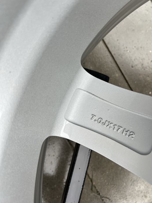 Диски 17R 4x108 7J DIA65.1 ET25 Peugeot Пежо Citroen