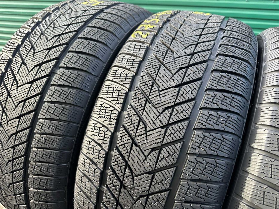 Шини зима 275/45R21+315/40R21 ARIVO Prox ARW5 2021рік