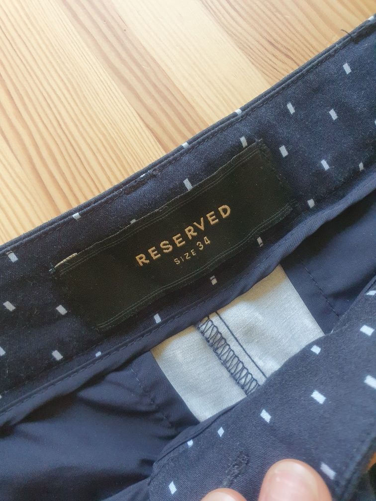 Nowe spodnie reserved 34