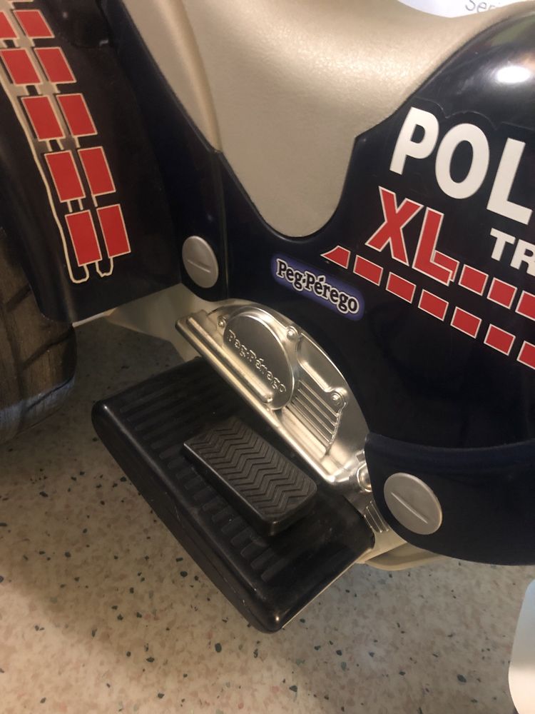 Pojazd elektryczny PegPerego - motor