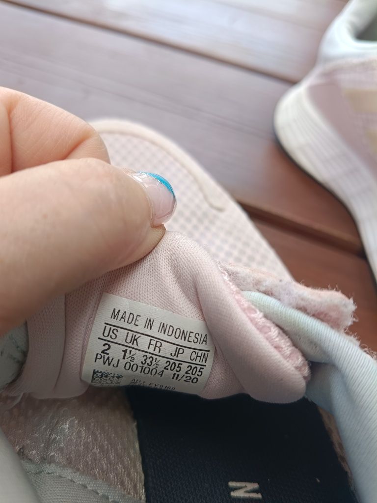 Adidas lekkie 33 1/2