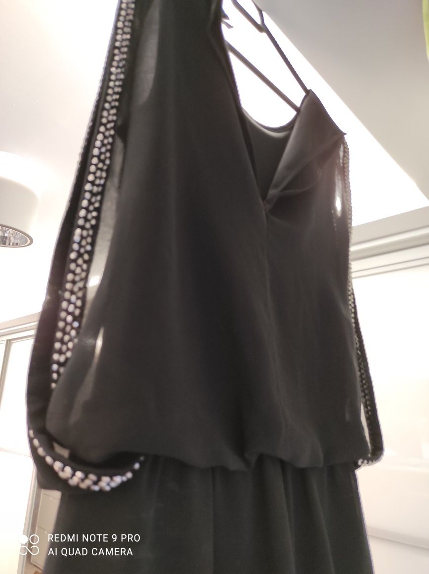 Sukienka czarna z diamencikami