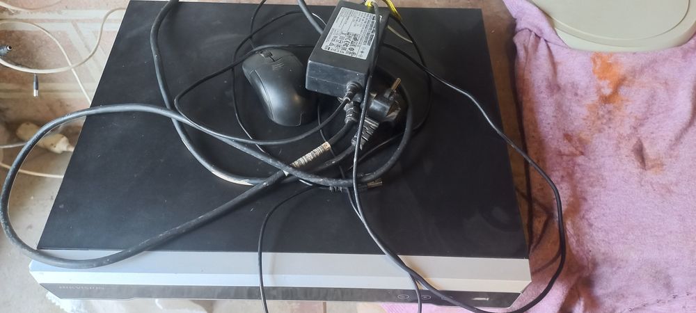 Регистратор  Hikvision ds 7608 ni k2