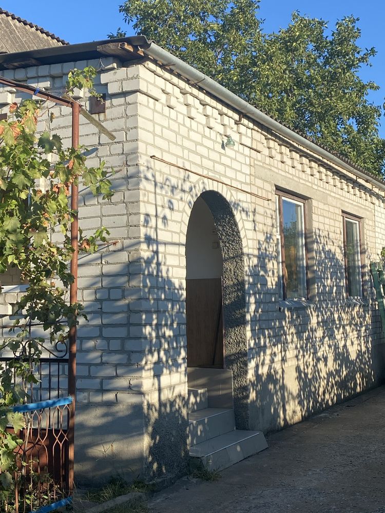 Продаю житловий будинок в селі Нова Зоря у передмісті Кривого Рогу