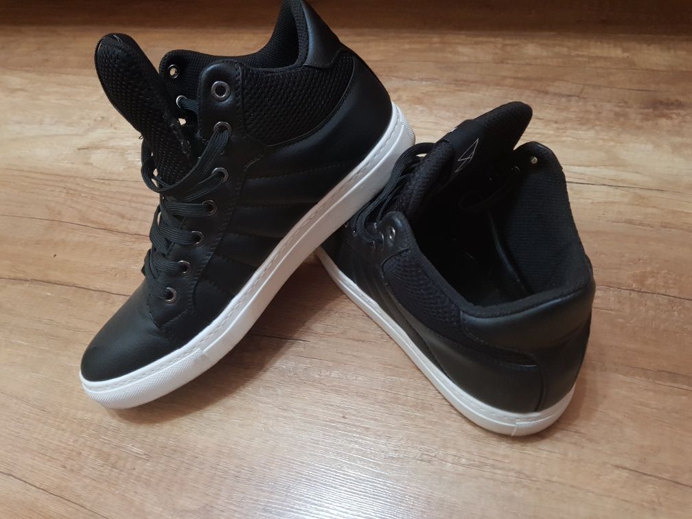 Buty Męskie H&M jak House Adidas wysokie 42