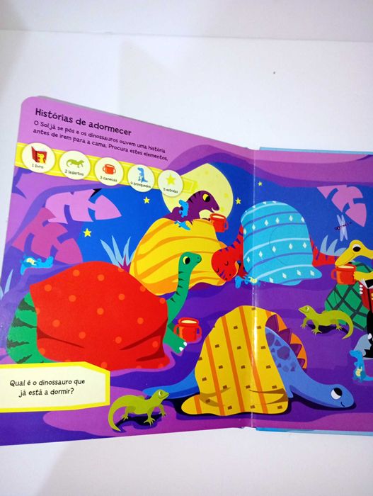 101 Dinossauros - Procura e Descobre