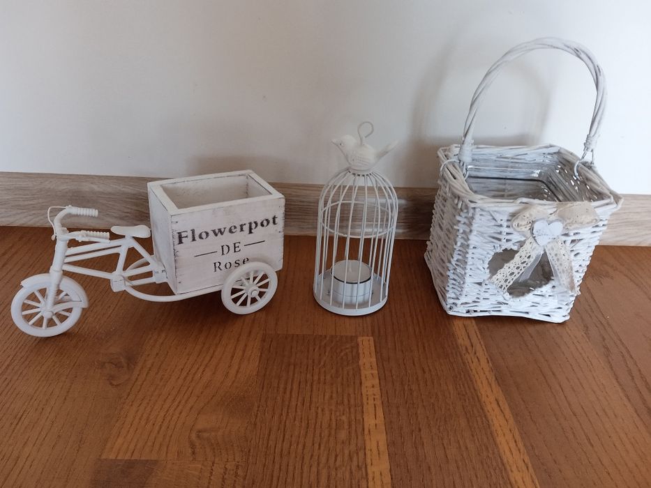 Dekoracje  domowe klatka,koszyk,rower