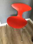 Bernhardt Design Orbit by Ross Lovegrove krzesło