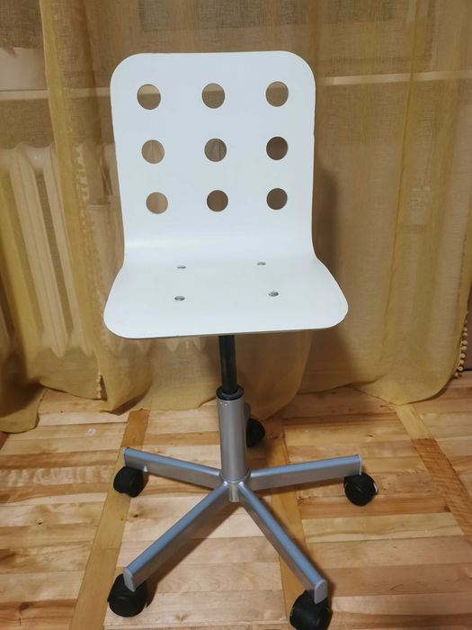 Krzesło obrotowe Ikea drewniane dla dzieci