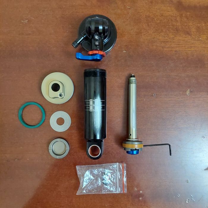 Запчастини аморта Rock Shox Monarch RL 200*57