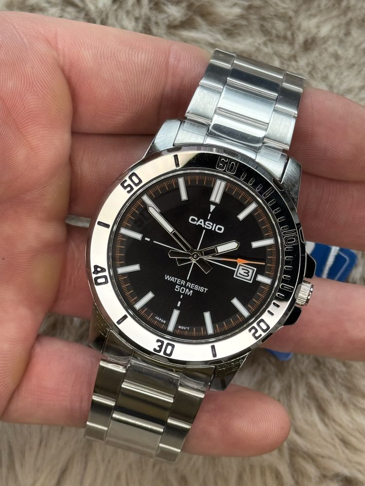 Чоловічий годинник Casio MTP-VD01D-1E2 ОРИГІНАЛ мужские часы оригинал