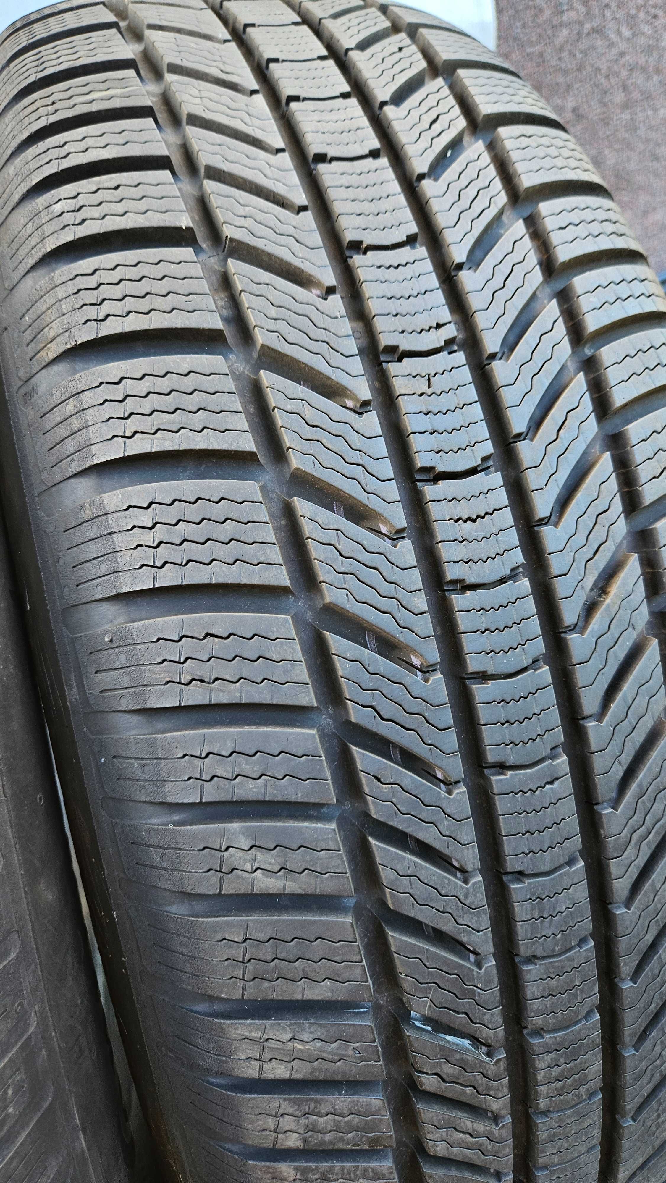 235/60R18 continental winter contact TS 870P