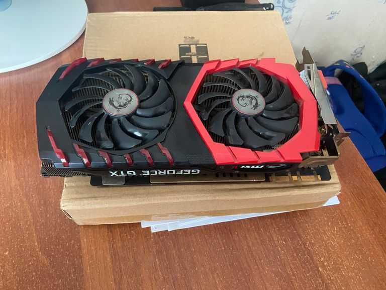 Видеокарта GTX 1080 TI