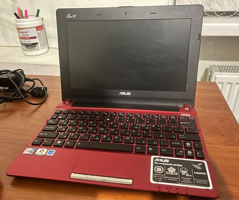 Нетбук Asus eee pc