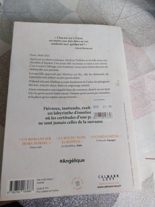 Angélique. Portes incluídos