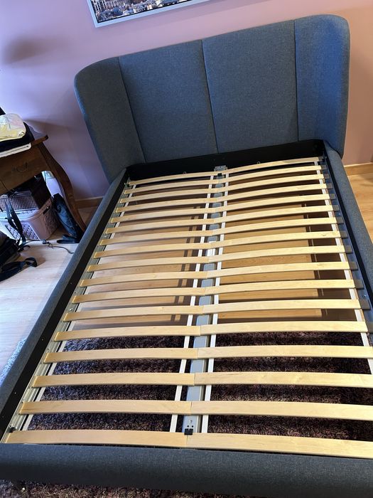 Cama 140x200cm estofada ikea azul-cinz nova ofert colchǎo