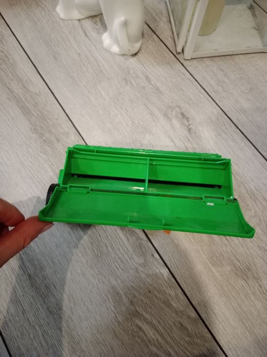 Siewnik Amazone i pług Bruder