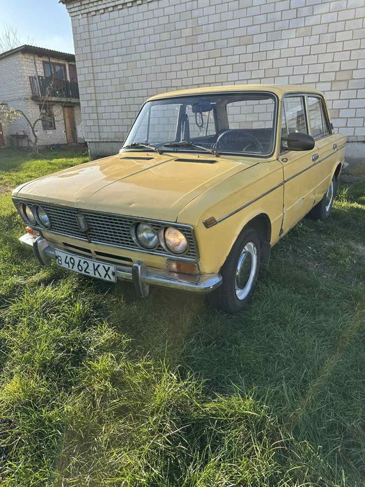 Продам ваз  2103
