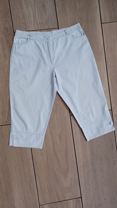 Damskie spodnie 7/8 rozm. 44