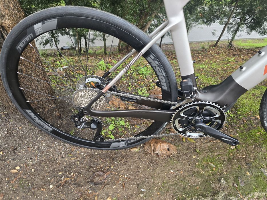 Novas bh rs1 eletricas de estrada