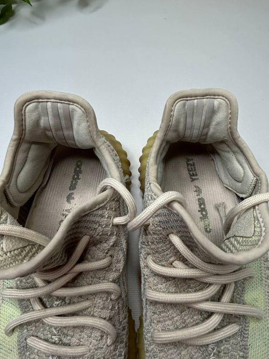 Кросівки adidas yeezy boost