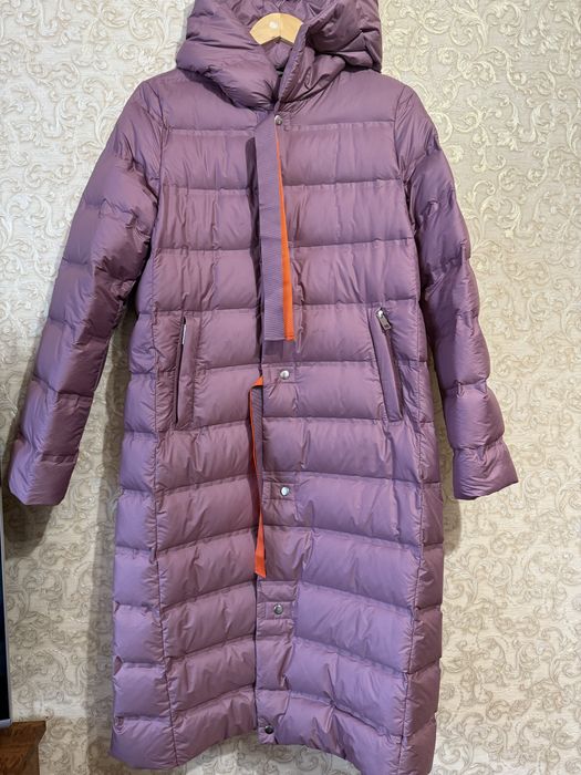 Стильний пуховик