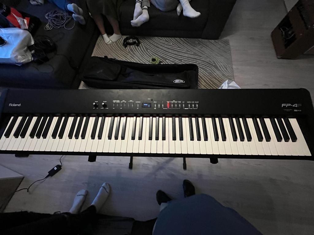 Pianino cyfrowe Roland FP-4f