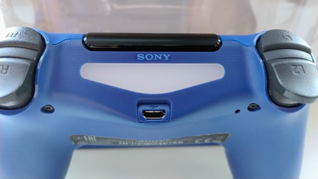 Джойстик для PS4, Wave Blue (оригинал)