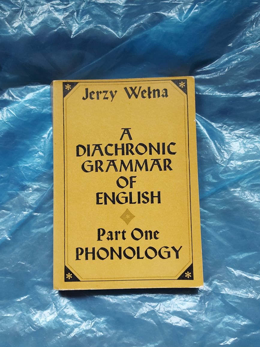 Książka Diachronic Grammar  of English 1978rok