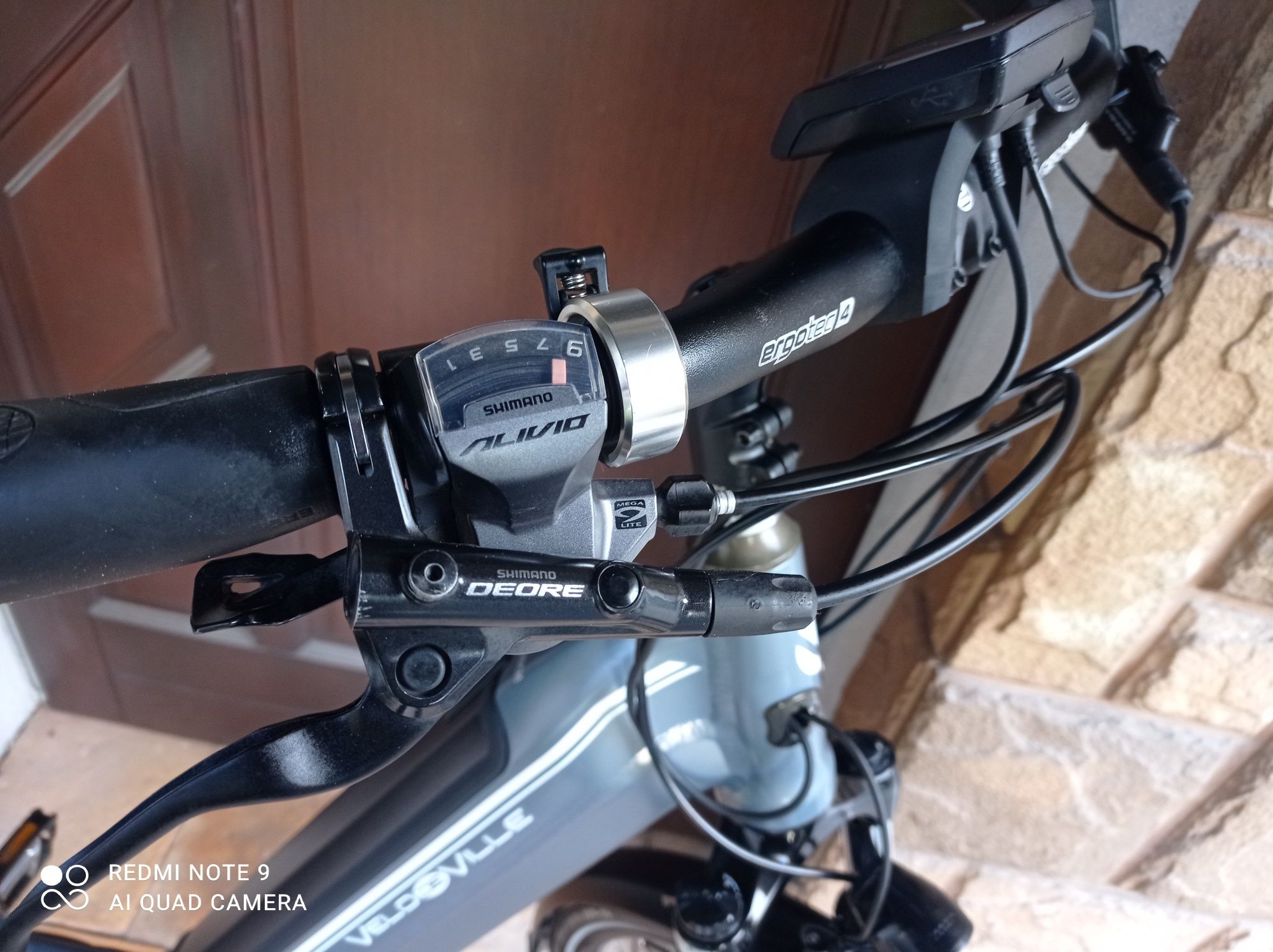 ROWERY Elektryczne VelloDeVille Damka 28" BOSCH DEORE Rama 20" Wysyłka