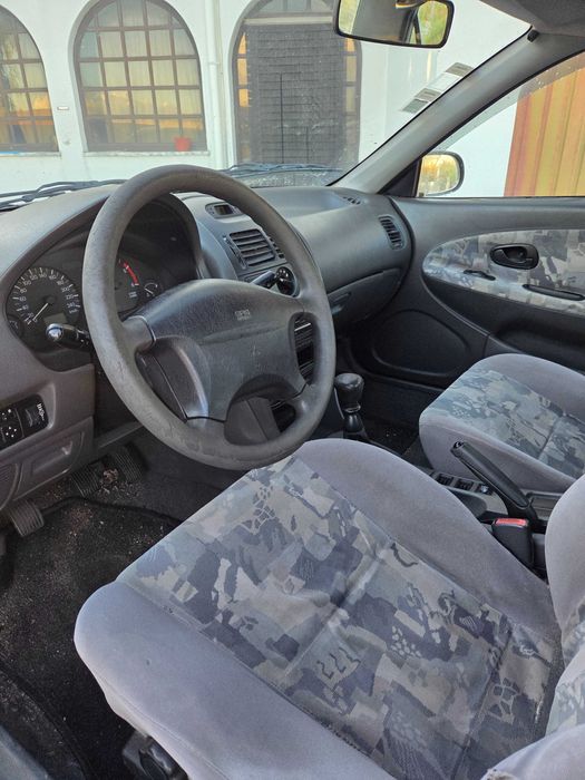 Mitsubishi Carisma GLX 1.9 Diesel