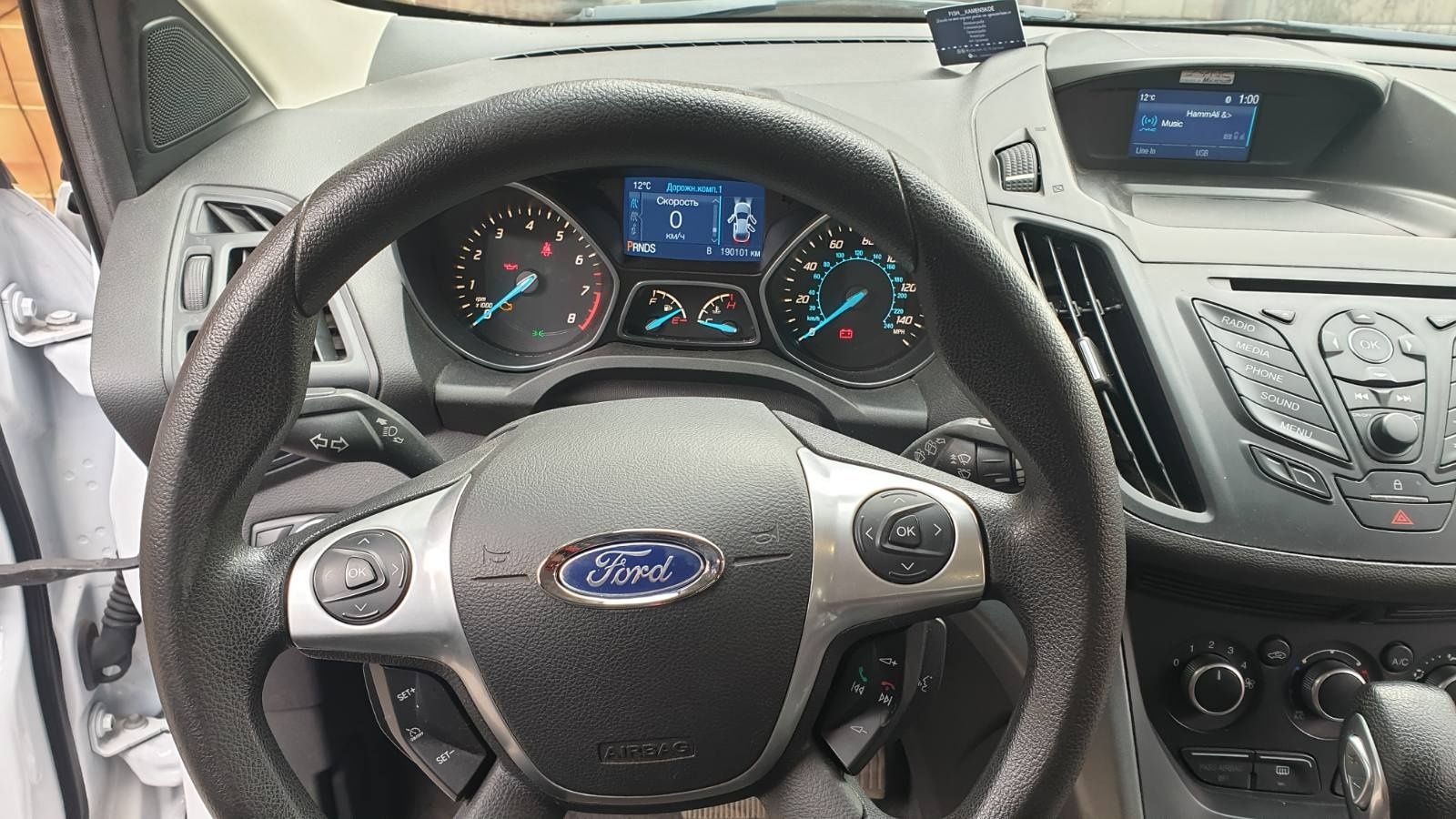 Ford escape 2.5  (Kuga) 2014