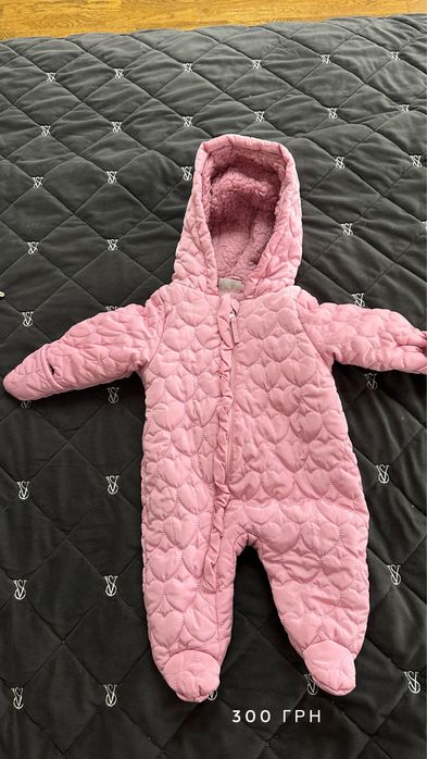 Комбінезон на дівчичку