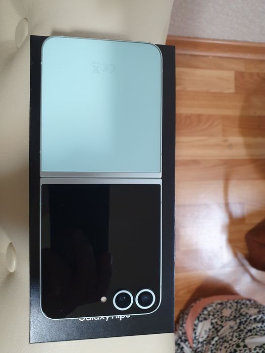 Samsung flip 6 оригинал