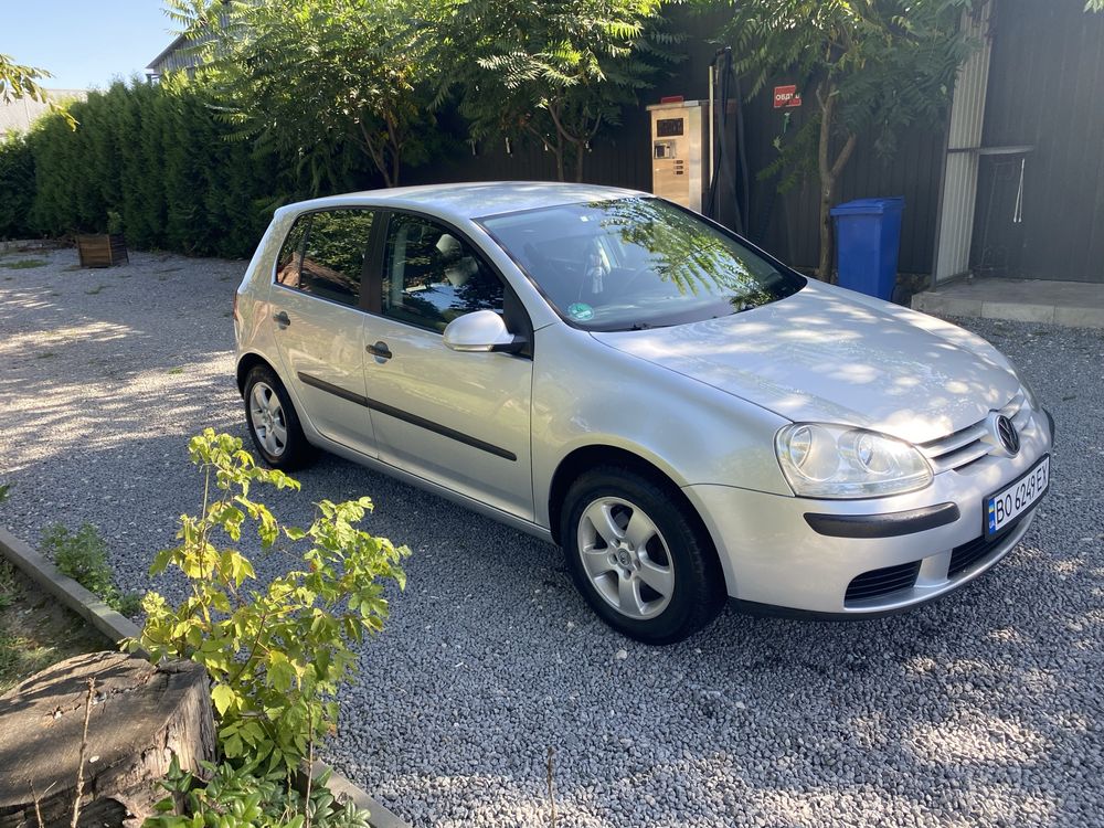 Golf 5 1.4 benz 2005 рік