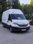 Cesja leasingu Samochód ciężarowy IVECO 35S18HA8 V