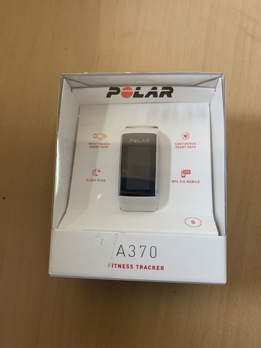 Фитнес браслет/Умные часы Polar a370