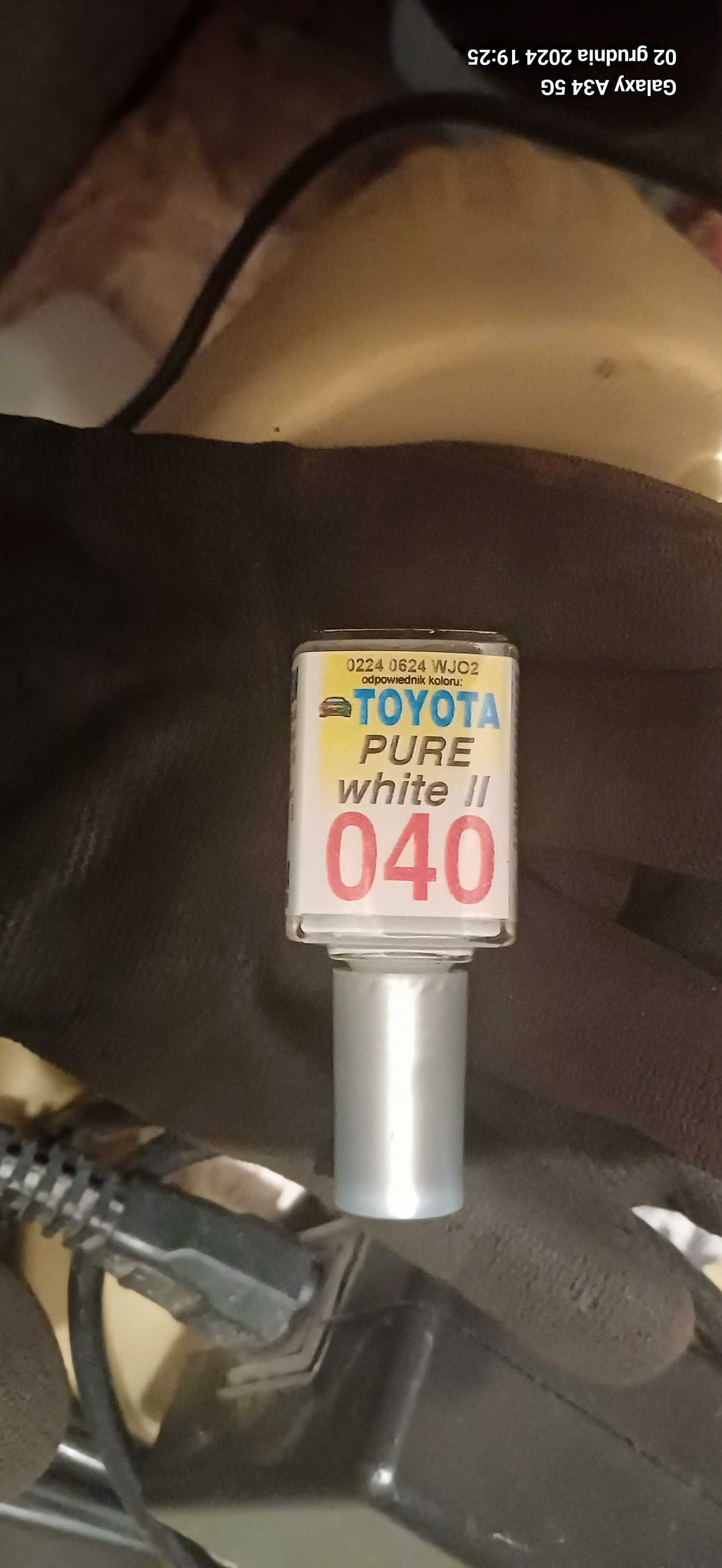 Lakier Toyota  040 PURE white|| nowy