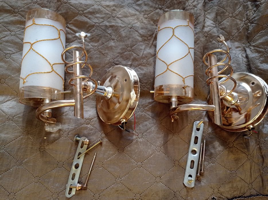 Продам Бра стаканчики 2 шт