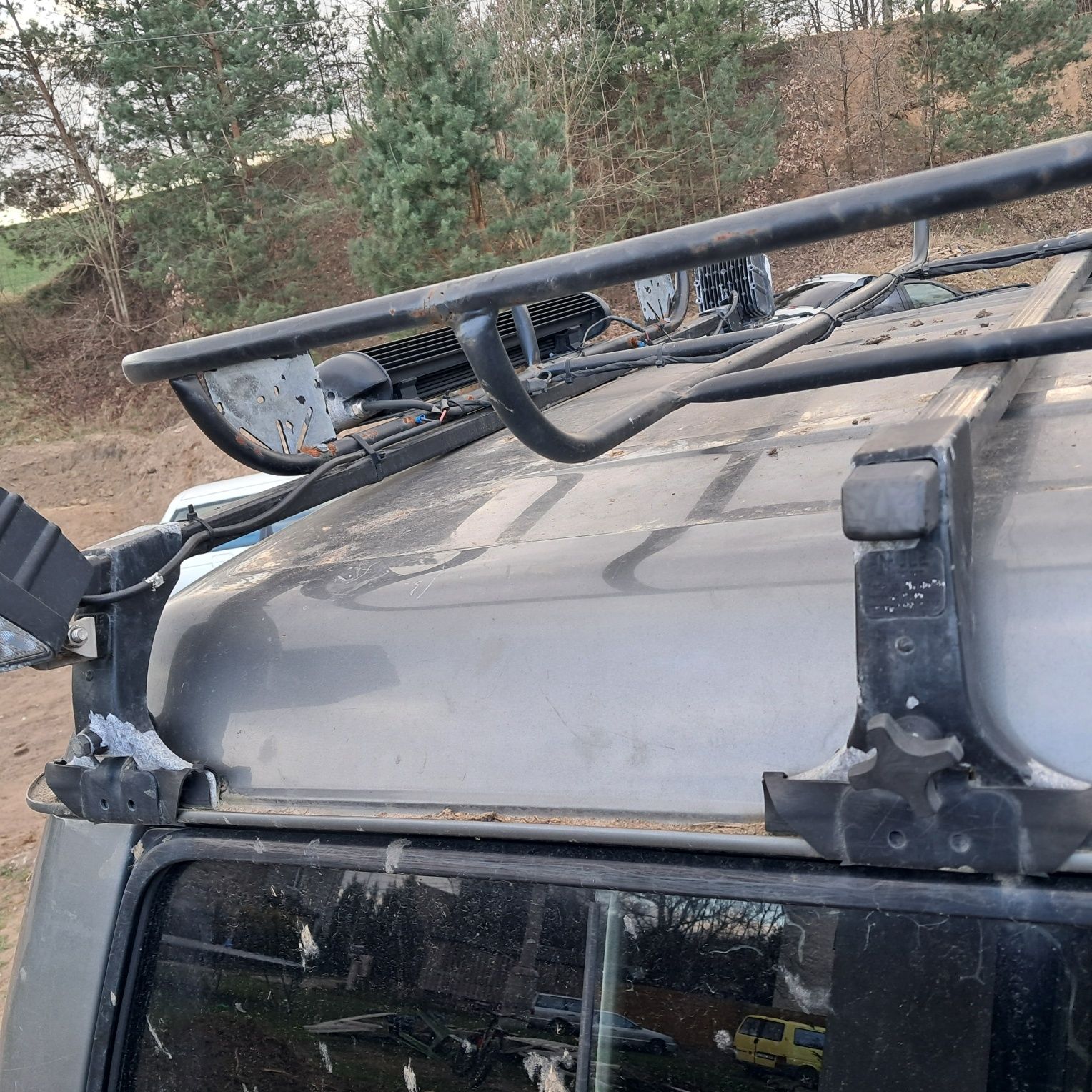 Bagażnik dachowy Mitsubishi Pajero