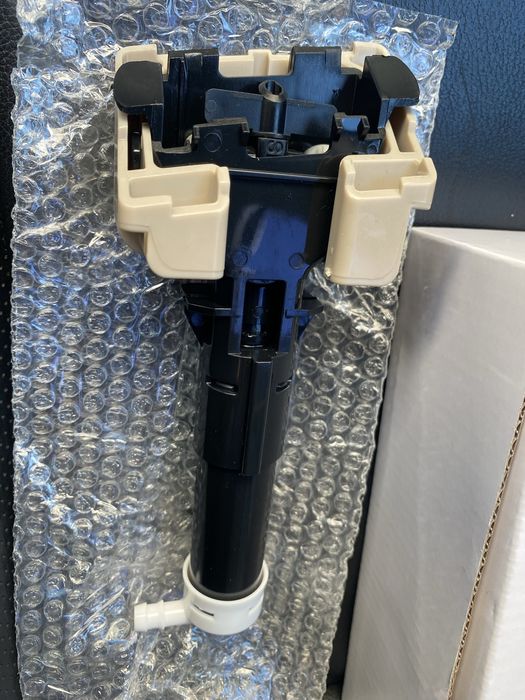 Ліва форсунка омичача фар Mazda CX-5