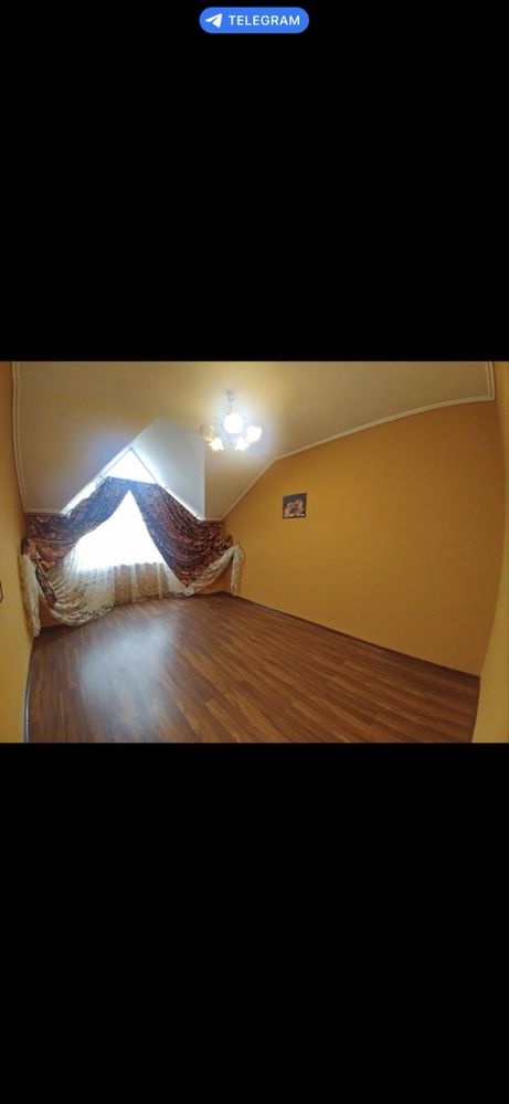 Будинок в місті , басейн, сауна