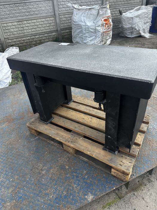 Stół z granitu amortyzowany waga 500 kg
