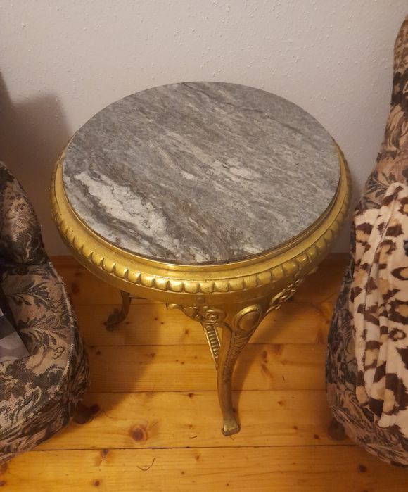Stolik kawowy mosiądz z marmurem