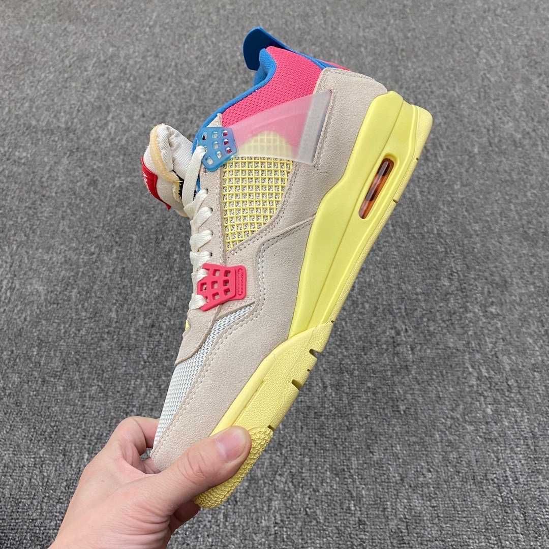 Jordan 4 rétro Union glace goyave.45