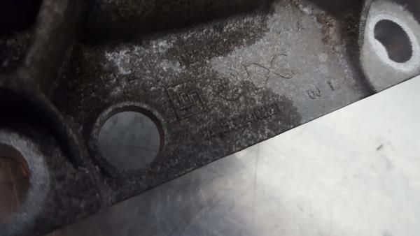 Apoio do motor RENAULT Twingo III (BCM_)