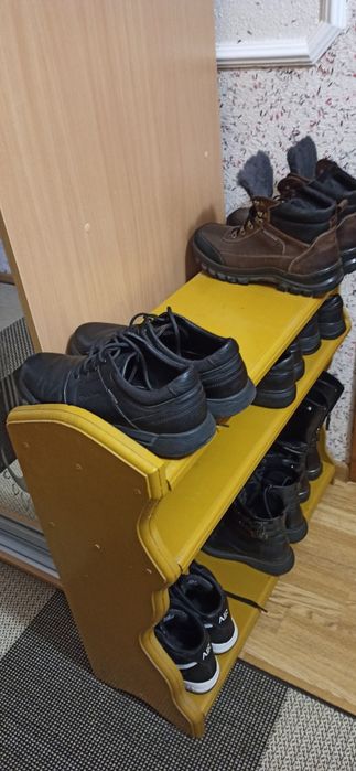 Полиця для взуття