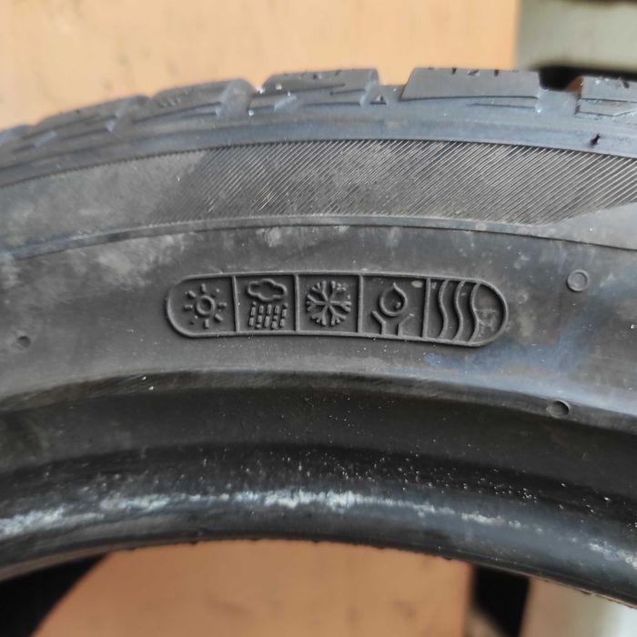 wielosezon Hankook 215/45/16  z 2020 7mm 2szt