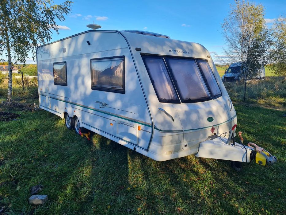 SWIFT Bassacarr  Cameo 550GL Ogrzewanie ALDE rezerwacja