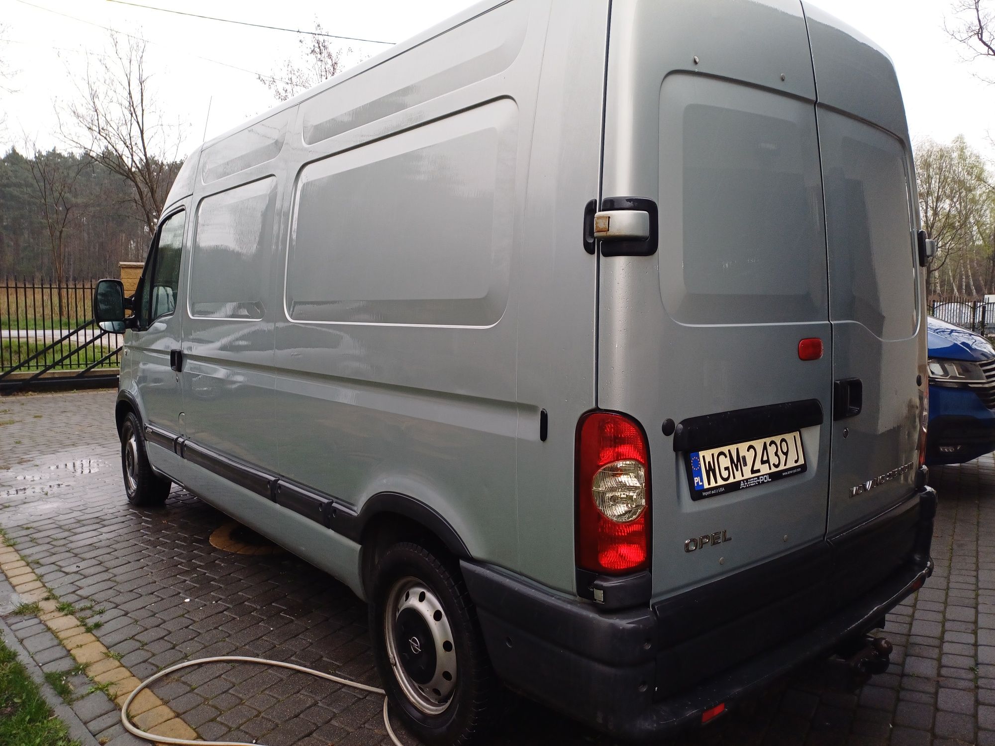 Opel Movano 2.5L 150 Koni Klima